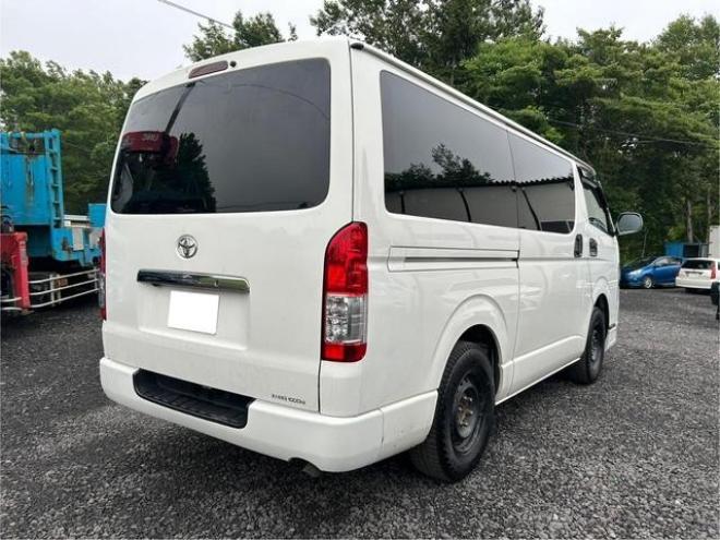 ハイエースバン　４ＷＤ　バックカメラ　ナビ　両側スライドドア　パワーウィンドウ　運転席エアバッグ 4WD 3000(D) 5Dr