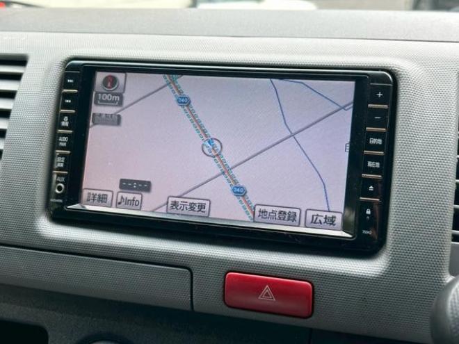 ハイエースバン　４ＷＤ　ＥＴＣ　ナビ　両側スライドドア　ＡＴ　ミュージックプレイヤー接続可　エアコン　運転席エアバッグ 4WD 3000(D) 5Dr