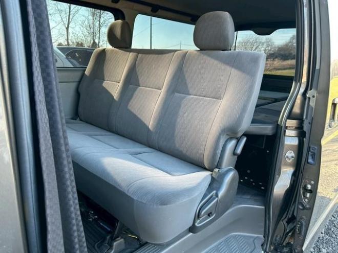 ハイエースバン　４ＷＤ　ＥＴＣ　バックカメラ　ナビ　両側スライドドア　ＡＴ　Ｂｌｕｅｔｏｏｔｈ　エアコン　パワーウィンドウ　運転席エアバッグ 4WD 2500(D) 5Dr