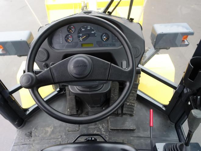 ホイールローダコマツ WA80-8　バケット容量0.9m3