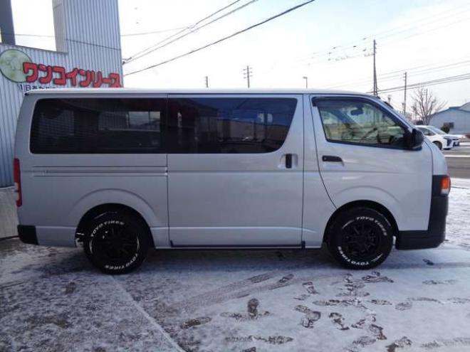 ハイエースバン2.8 DX ロング ディーゼルターボ 4WD　寒冷地仕様　415COBRA　丸目ヘッドライトキット　サファイアフロントリップスポイラー　ENCB16インチアルミ　トーヨーオープンカントリー　リアヒーター　リアエアコン 2800