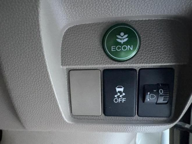 N-ONE（店長おすすめコミコミ車）G 4WD 660 5Dr