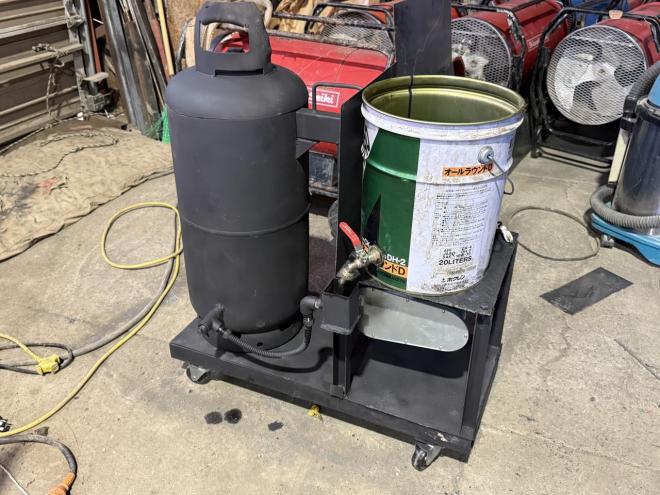 ヒーター廃油ストーブ 中型 20坪程度に