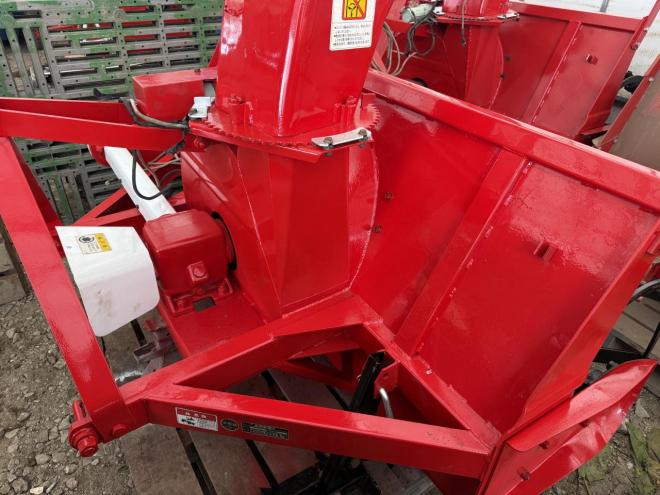 除雪機タカキタ スノーブロワー SB1803E 全塗装整備済