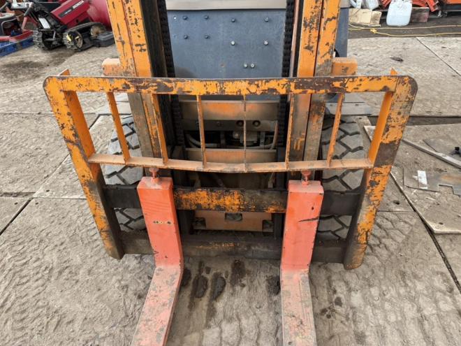 フォークリフトトヨタ 4FG25 2.5トン ガソリン 