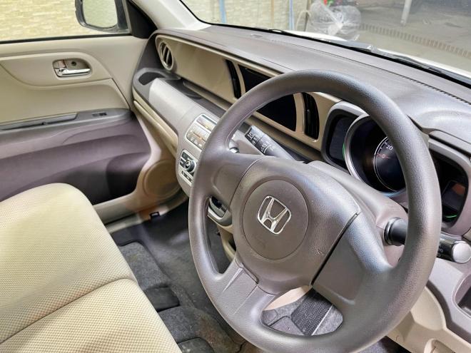 N-ONE660G Lパッケージ 4WD 5年保証 スマキー ETC 夏冬タイヤ 寒冷地仕様 禁煙 車検整備2年付 修復歴無