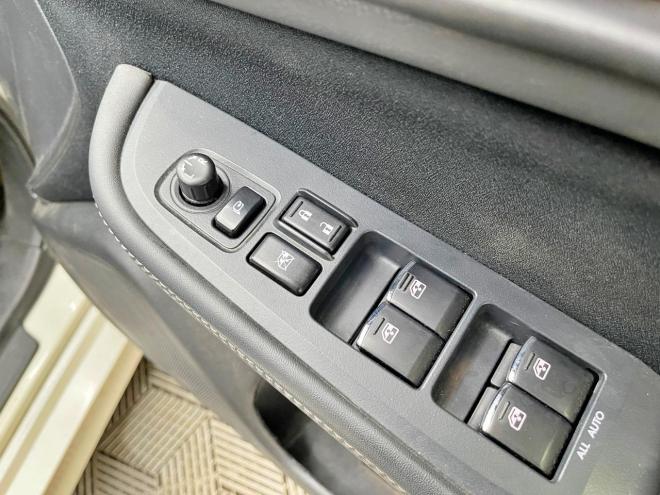 レガシィB4 2.5 4WD 5年保証 スマキー ナビTV Bカメ ETC ドラレコ  寒冷地仕様 禁煙 車検整備2年付 修復歴無