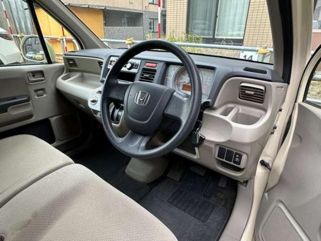 ライフC 4WD　Gathers CDオーディオ　POWEROUTRET12V　スシールホイール夏　スチールホイール冬 660