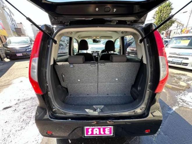 デイズX Vセレクション 4WD　SDナビ　Bluetooth　ワンセグTV　アイドリングストップ　シートヒーター　バックモニター　アランドビューモニター　横滑り防止装置　衝突軽減ブレーキ　社外アルミホイール夏 660