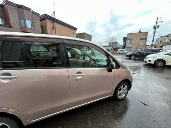 ムーヴX 4WD　ナビフルセグTV　プッシュスタート　スマートキー　エコアイドル　アイドリングストップ 660