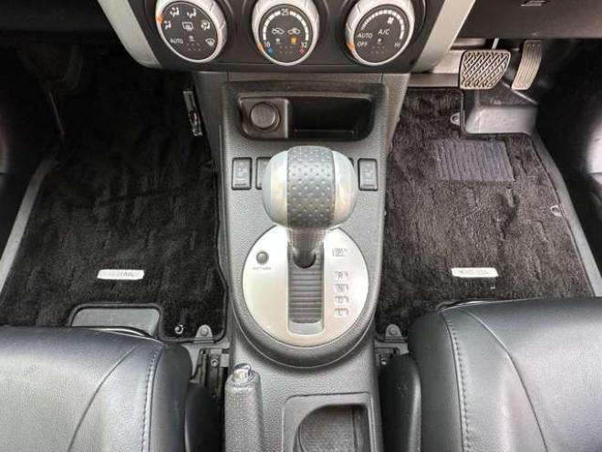 エクストレイル2.0 20X 4WD　純正アルミホイール夏　SDナビ　ETC　前後シートヒーター　ヒルディセントコントロール　4WD切り替スイッチ　社外アルミホイール冬　バックモニター　インテリキー 2000