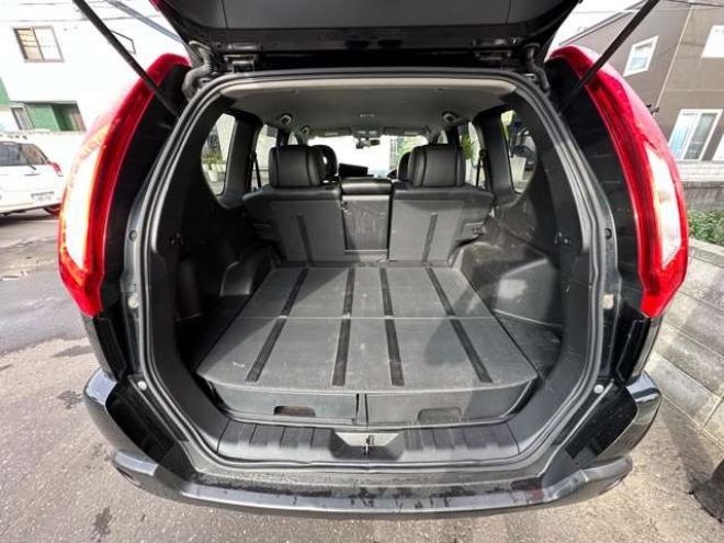 エクストレイル2.0 20X 4WD　純正アルミホイール夏　SDナビ　ETC　前後シートヒーター　ヒルディセントコントロール　4WD切り替スイッチ　社外アルミホイール冬　バックモニター　インテリキー 2000