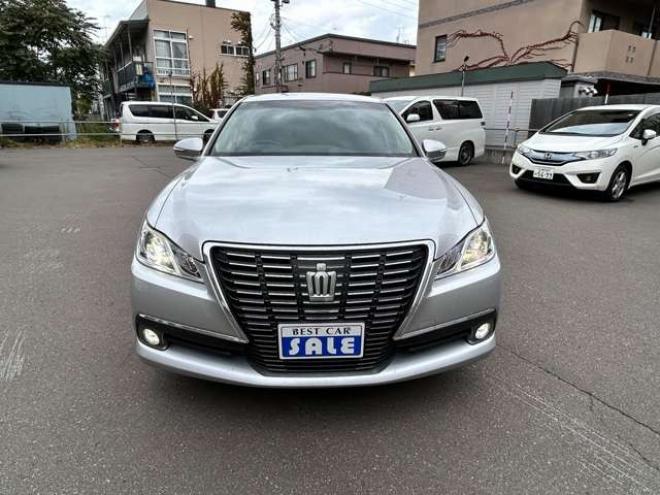 クラウンロイヤル 2.5 ロイヤルサルーン i-Four 4WD　ナビフルセグTVバックモニター　エンジンスターター 2500