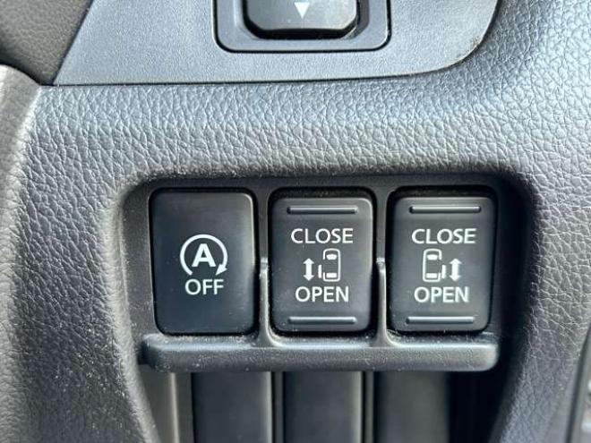 デイズルークスハイウェイスターX Gパッケージ 4WD　ナビフルセグTV　バックモニター　エンジンスターター　　　インテリジェントキー　パワースライドドア 660