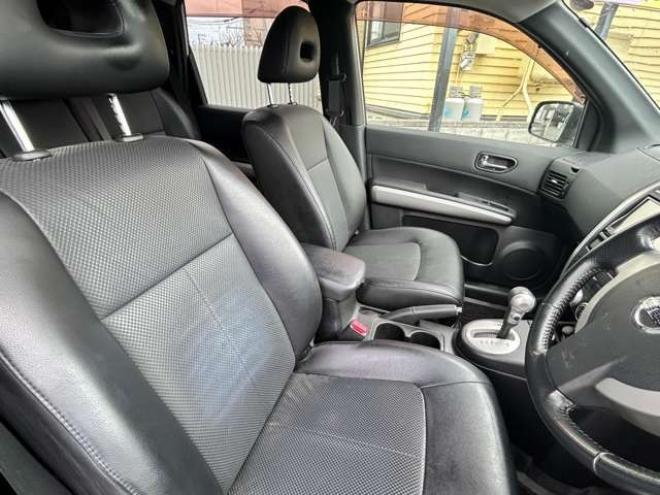 エクストレイル2.0 20X 4WD　ナビ　TV　衝突安全ボディー　スマートキー 2000