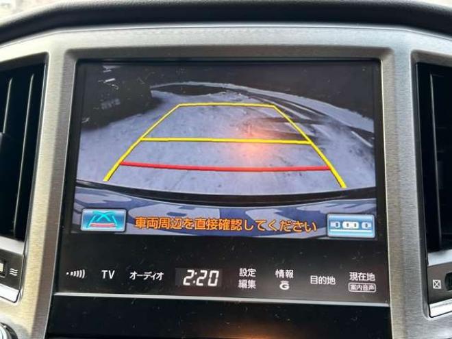 クラウンロイヤル 2.5 ロイヤル i-Four 4WD　ナビバックモニターフルセグTV　エンジンスターター　夏冬タイヤ付き　クルーズコントロール 2500