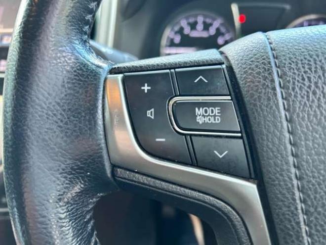 クラウンロイヤル 2.5 ロイヤル i-Four 4WD　ナビバックモニターフルセグTV　エンジンスターター　夏冬タイヤ付き　クルーズコントロール 2500