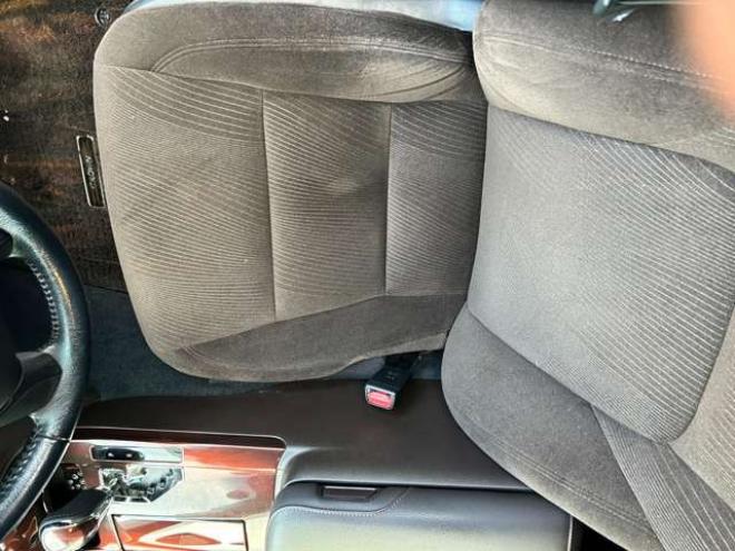 クラウンロイヤル 2.5 ロイヤル i-Four 4WD　ナビバックモニターフルセグTV　エンジンスターター　夏冬タイヤ付き　クルーズコントロール 2500