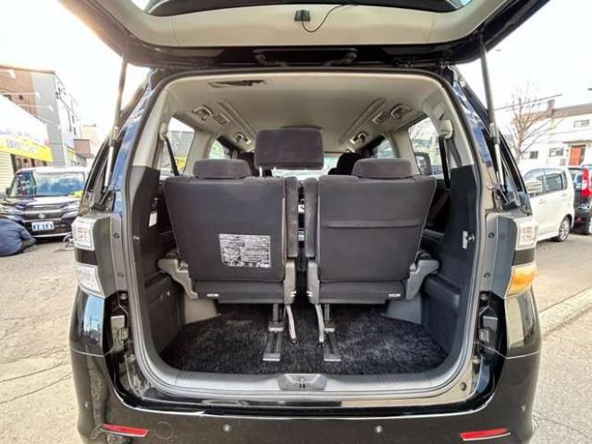 ヴェルファイア2.4 Z 4WD　両側パワースライドドア　ナビ　横滑り防止装置　コーナーセンサー　ビルトインETC　社外17インチアルミホイール冬　　バックモニター　プッシュスタート 2400