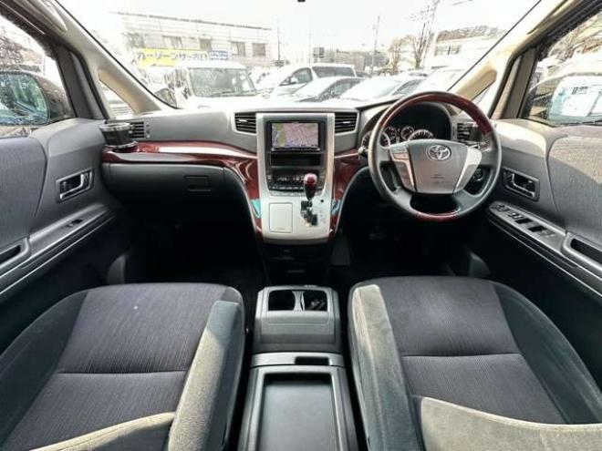 ヴェルファイア2.4 Z 4WD　片側パワースライドドア　寒冷地仕様　地デジ　Bluetooth　プッシュスタート　ETC　純正アルイホイール　社外アルミホイール冬　バックモニター　横滑り防止装置　コーナセンサー　インテリキー 2400