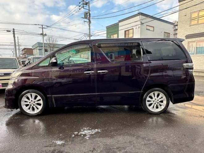 ヴェルファイア2.4 Z 4WD　片側パワースライドドア　寒冷地仕様　地デジ　Bluetooth　プッシュスタート　ETC　純正アルイホイール　社外アルミホイール冬　バックモニター　横滑り防止装置　コーナセンサー　インテリキー 2400