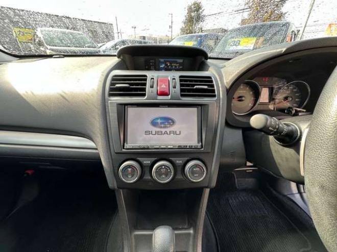 インプレッサスポーツ 2.0 i アイサイト 4WD　プッシュスタート　アイドリングトップ　横滑り防止　ETC　レーンキープアシスト　衝突軽減ブレーキ　コーナーセンサー　純正アルミホイール夏　クルーズコントロール 2000