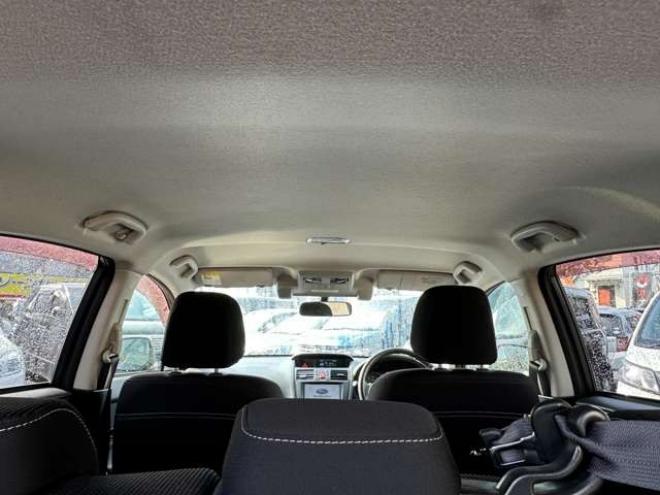 インプレッサスポーツ 2.0 i アイサイト 4WD　プッシュスタート　アイドリングトップ　横滑り防止　ETC　レーンキープアシスト　衝突軽減ブレーキ　コーナーセンサー　純正アルミホイール夏　クルーズコントロール 2000