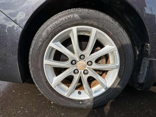 インプレッサスポーツ 2.0 i アイサイト 4WD　プッシュスタート　アイドリングトップ　横滑り防止　ETC　レーンキープアシスト　衝突軽減ブレーキ　コーナーセンサー　純正アルミホイール夏　クルーズコントロール 2000