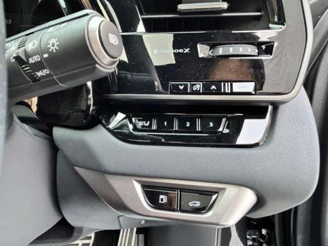 レクサスRX 350 Fスポーツ 4WD　レーダークルーズコントロール　ステアリングヒーター 2400