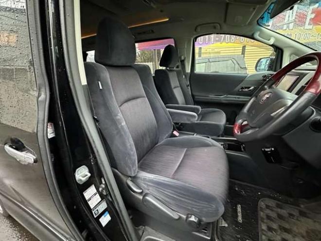 ヴェルファイア2.4 Z 4WD　HDDナビ　Bluetooth　地デジ　両側パワースライドドア　フリップダウンモンター　プッシュスタート　横滑り防止装置　コーナーセンサー　ETC　　社外アルミホイール夏　バックモニター 2400