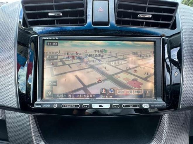 ステラカスタムR スマートアシスト 4WD　社外ナビ　地デジ　エコアイドル　プッシュスタート　横滑り防止装置　衝突軽減ブレーキ　社外アルミホイール夏 660