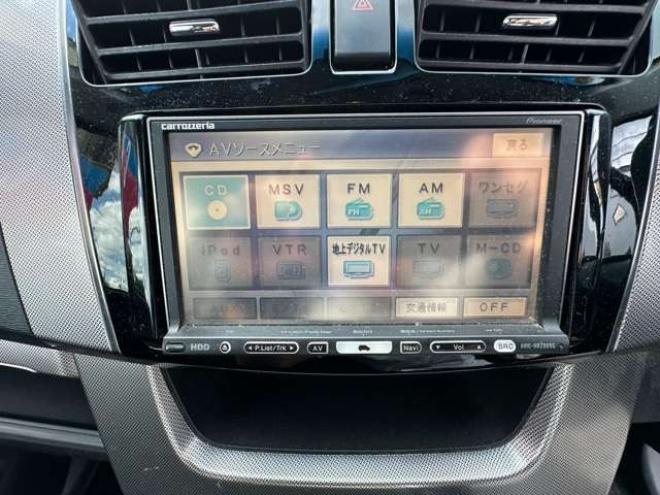 ステラカスタムR スマートアシスト 4WD　社外ナビ　地デジ　エコアイドル　プッシュスタート　横滑り防止装置　衝突軽減ブレーキ　社外アルミホイール夏 660