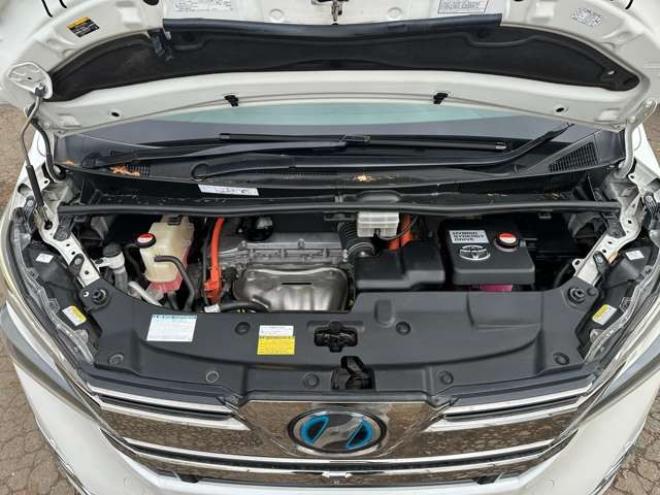 ヴェルファイアハイブリッド 2.5 V E-Four 4WD　社外アルミ　オートミラー　ETC　ドライブレコーダー　ローダウン　ワンオーナー　両側電動スライドドア　パワステ　パワーウィンドウ　ベージュ革シート　純正ナビ　バックカメラ　ABS　キーレスエントリー 2500