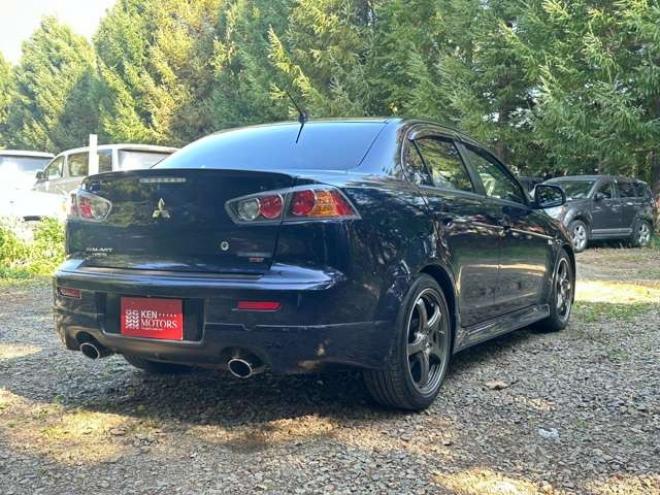 ギャランフォルティス 2.0 ラリーアート 4WD　社外ナビ　フルセグ　バックカメラ　ドラレコ　パワーウィンドウ　パワステ　ABS　キーレスエントリー　盗難防止装置　　クルーズコントロール 2000