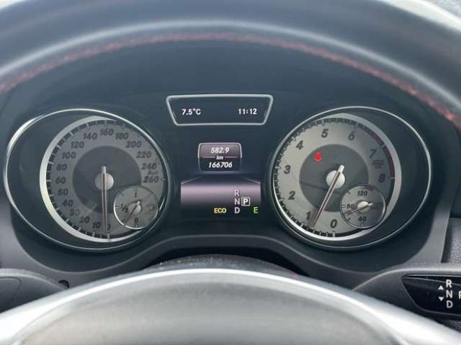 ベンツCLAクラス CLA250 4マチック 4WD　ナビ　TV　バックカメラ　アルミホイール　ディスチャージドランプ　電動シート　パワステ　パワーウィンドウ　キーレス　ETC　シートヒーター　横滑り防止装置　アイドリングストップ　クルーズコントロール 正規輸入車 2000