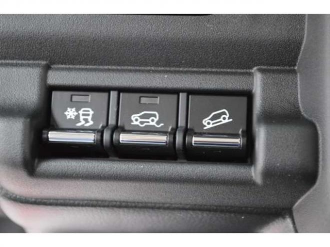 ハスラーハイブリッド Xターボ 4WD　ハイブリッド4WDターボセーフティサポート搭載アイドリングストップパドルシフトハイビームアシストLEDライトアダプティブクルーズコントロール 登録済未使用車 660