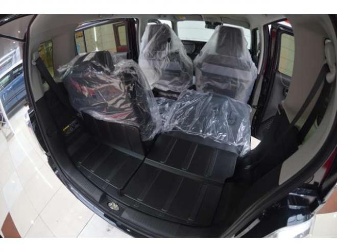 ハスラーハイブリッド Xターボ 4WD　ハイブリッド4WDターボセーフティサポート搭載アイドリングストップパドルシフトハイビームアシストLEDライトアダプティブクルーズコントロール 登録済未使用車 660