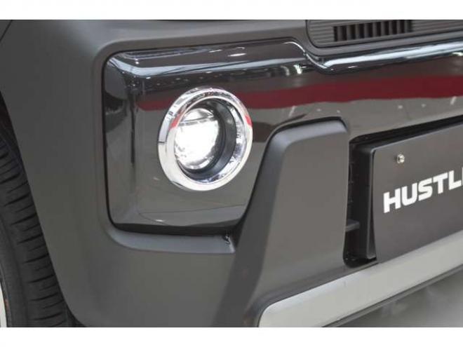 ハスラーハイブリッド Xターボ 4WD　ハイブリッド4WDターボセーフティサポート搭載アイドリングストップパドルシフトハイビームアシストLEDライトアダプティブクルーズコントロール 登録済未使用車 660