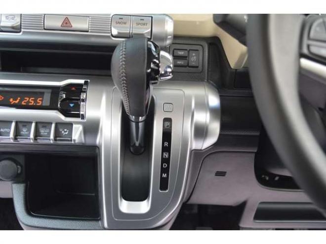 クロスビー1.0 ハイブリッド MZ 4WD　ワンオーナー車ハイブリット4WDターボパドルシフトセーフティサポート搭載アダプティブクルーズコントロールアイドリングストップ全方位モニター付8インチナビTVバックカメラハイビームアシストLEDライト 1000