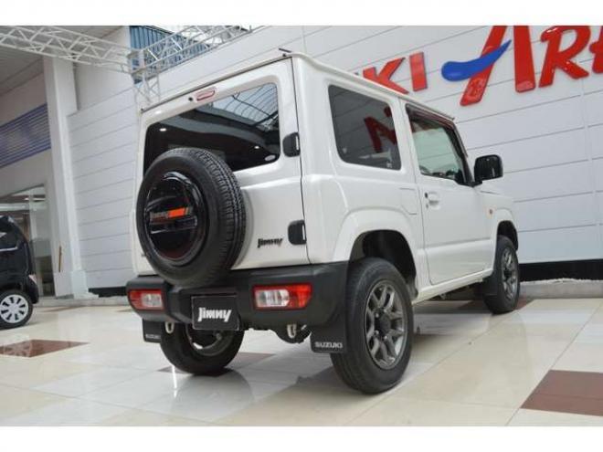 ジムニーXC 4WD　ワンオーナー4WDターボオートマチックセーフティサポート搭載デュアルセンサーブレーキサポート誤発信抑制機能ドライブレコーダーLEDライトクルーズコントロール 660