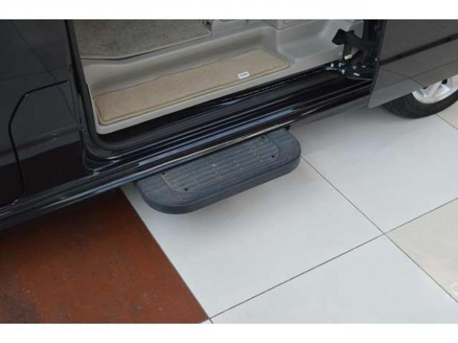 エブリィワゴン PZターボスペシャル ハイルーフ 4WD　ワンオーナー車ハイルーフ4WDターボセーフティサポート搭載アイドリングストップストップ両側オートスライドドア&オートステップ7インチワイドナビTVバックカメラETCドライブレコーダーLEDライト 660