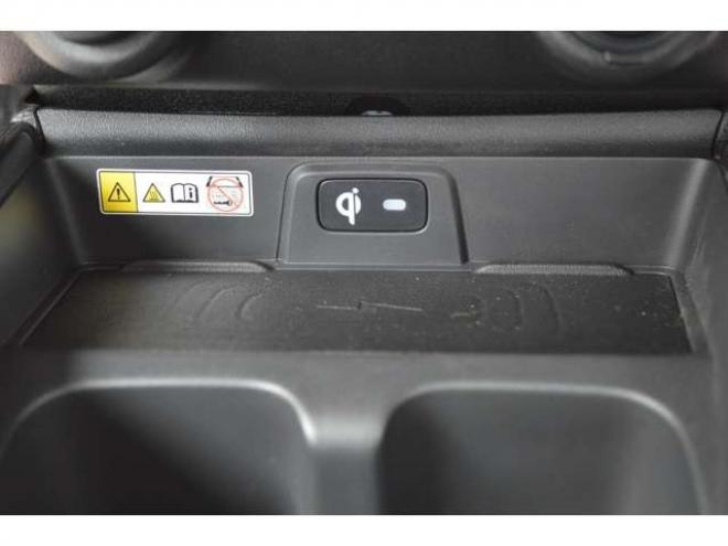 フロンクス1.5 4WD　ハイブリット4WDセーフティサポート搭載4WDスズキコネクト対応通信機装着車アダプティブクルーズコントロール全方位モニター付き9インチナビTVバックカメラハイビームアシストLEDライト 登録済未使用車 1500