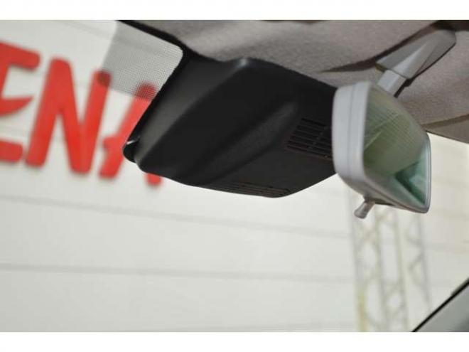 フロンクス1.5 4WD　ワンオーナー車ハイブリット4WDセーフティサポート搭載4WDスズキコネクト対応通信機装着車アダプティブクルーズコントロール全方位モニター付き9インチナビTVバックカメラハイビームアシストLEDライト 1500