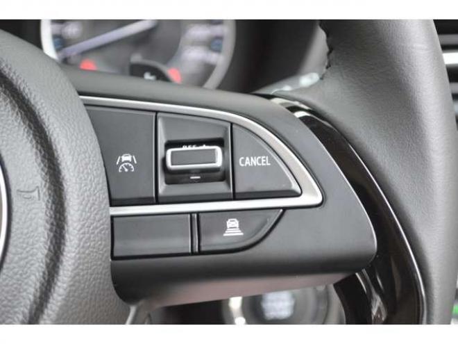 フロンクス1.5 4WD　ワンオーナー車ハイブリット4WDセーフティサポート搭載4WDスズキコネクト対応通信機装着車アダプティブクルーズコントロール全方位モニター付き9インチナビTVバックカメラハイビームアシストLEDライト 1500