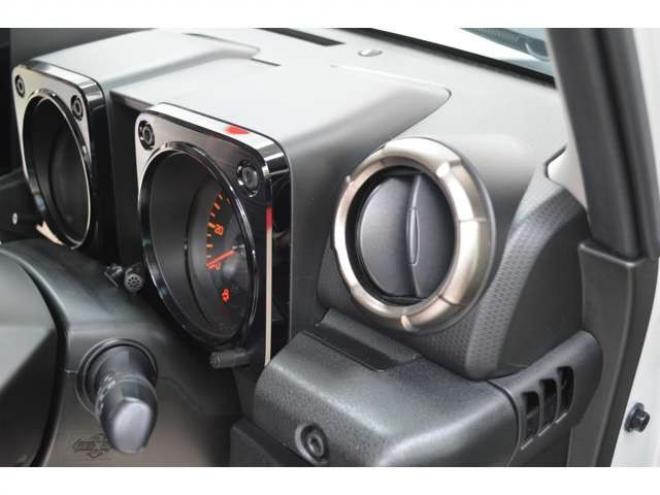 ジムニーXC 4WD　ワンオーナー4WDターボセーフティサポート搭載8インチナビTVバックカメラLEDライトクルーズコントロール 660