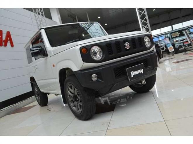 ジムニーXC 4WD　ワンオーナー4WDターボセーフティサポート搭載8インチナビTVバックカメラLEDライトクルーズコントロール 660
