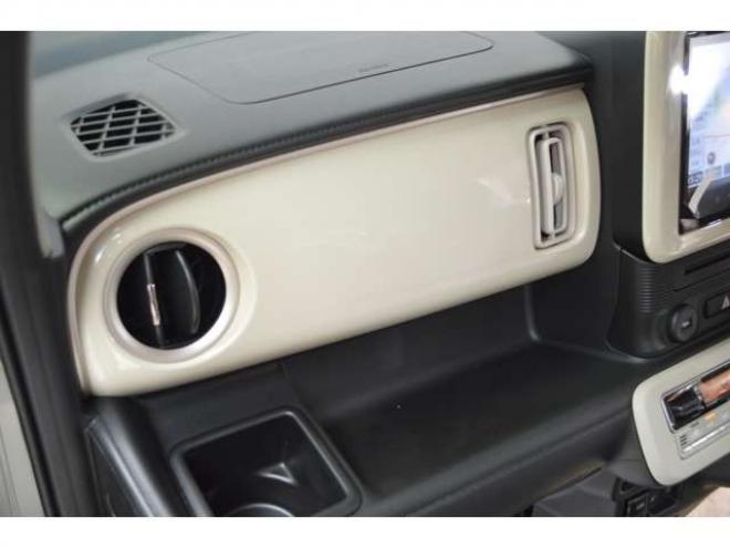 ワゴンRスマイルハイブリッド X 4WD　クリームコーデセーフティサポートスズキコネクト対応9インチ全方位ナビLEDハイブリット4WDセーフティサポート搭載アイドリングストップハイビームアシストLEDライト両側オートスライドドアパーキングセンサー 登録済未使用車 660