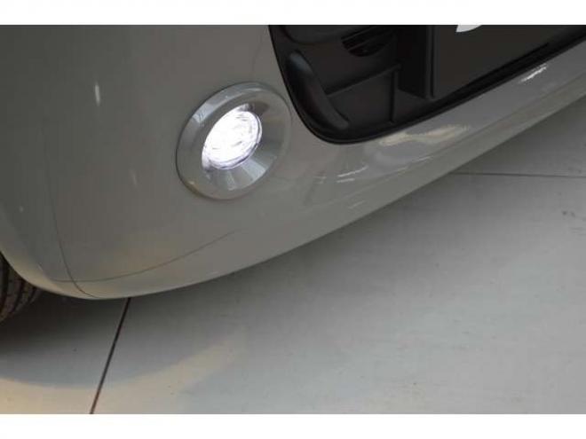 ワゴンRスマイルハイブリッド X 4WD　クリームコーデセーフティサポートスズキコネクト対応9インチ全方位ナビLEDハイブリット4WDセーフティサポート搭載アイドリングストップハイビームアシストLEDライト両側オートスライドドアパーキングセンサー 登録済未使用車 660