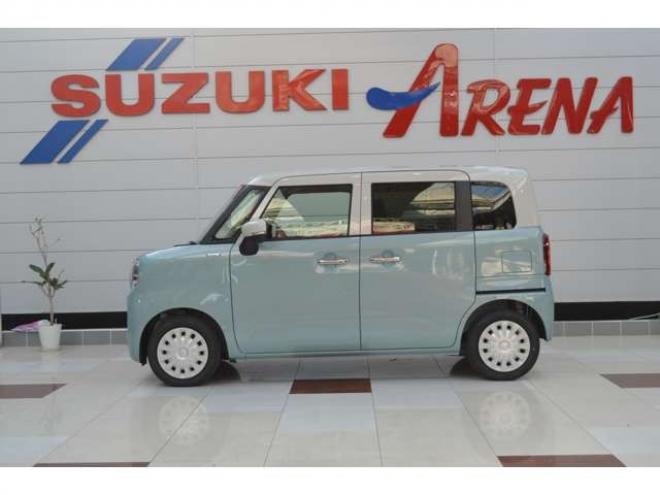 ワゴンRスマイルハイブリッド X 4WD　クリームコーデセーフティサポートスズキコネクト対応9インチ全方位ナビLEDハイブリット4WDセーフティサポート搭載アイドリングストップハイビームアシストLEDライト両側オートスライドドアパーキングセンサー 登録済未使用車 660