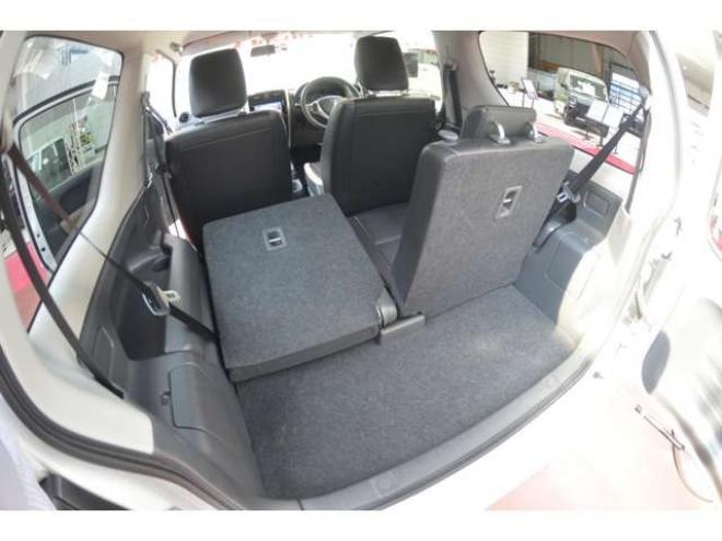 ジムニーランドベンチャー 4WD　ワンオーナー特別仕様車パートタイム4WDターボSDナビTVハーフレザーシートヒーター禁煙車マッドフラップ純正16インチアルミホイル 660